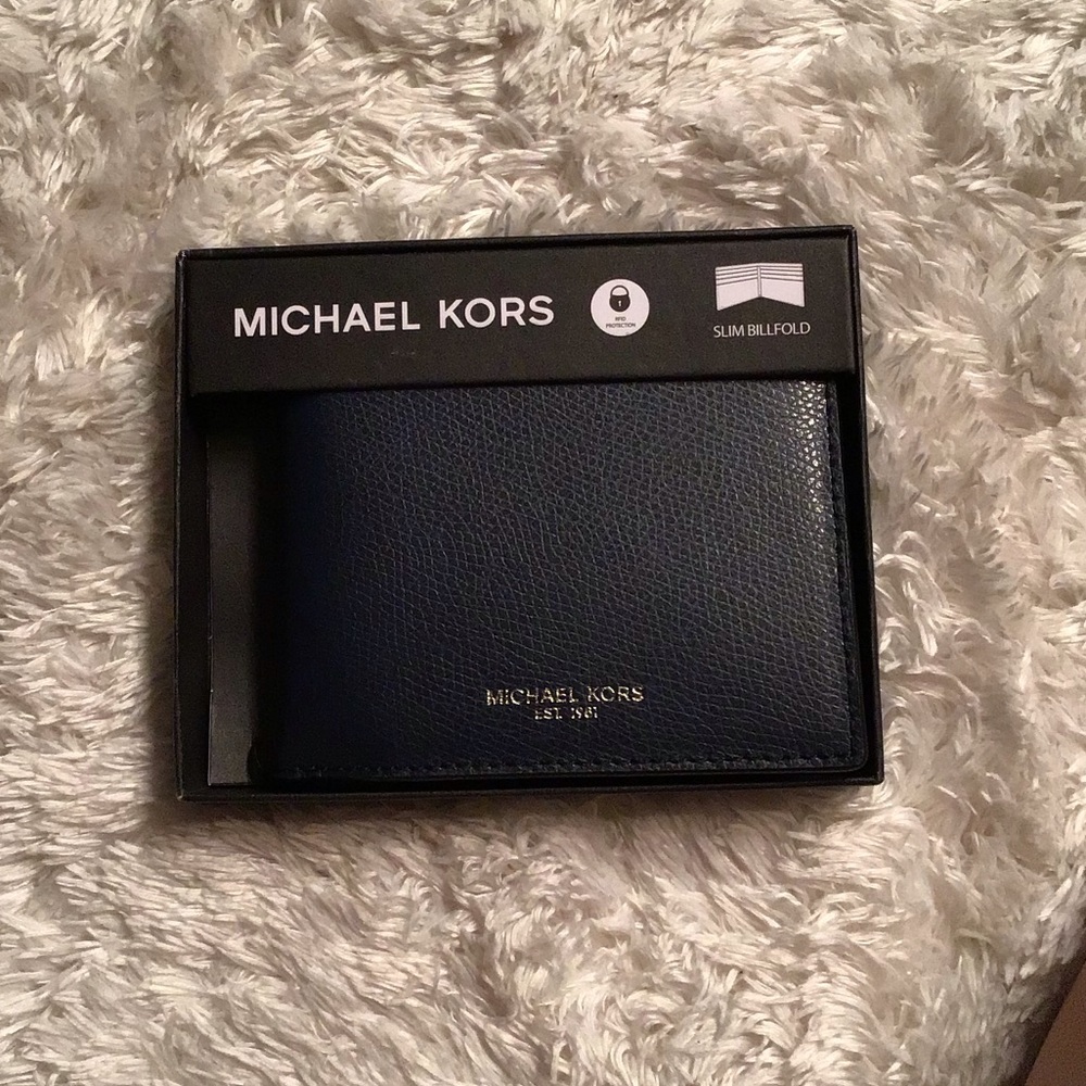 Michael kors men wallet